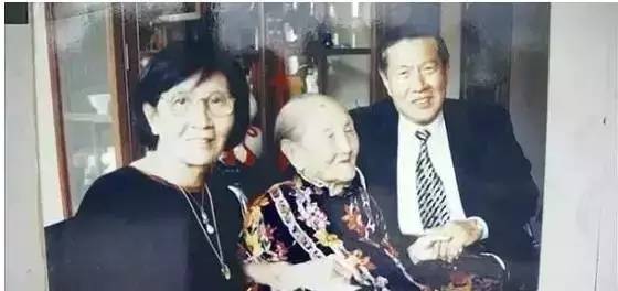 她生5男8女，40歲守寡，一手培養13個博士，教子經只有15個字